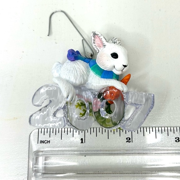 Cool Decade 2007 Bunny Rabbit Christmas Ornament by Hallmark - Picture 3 of 6